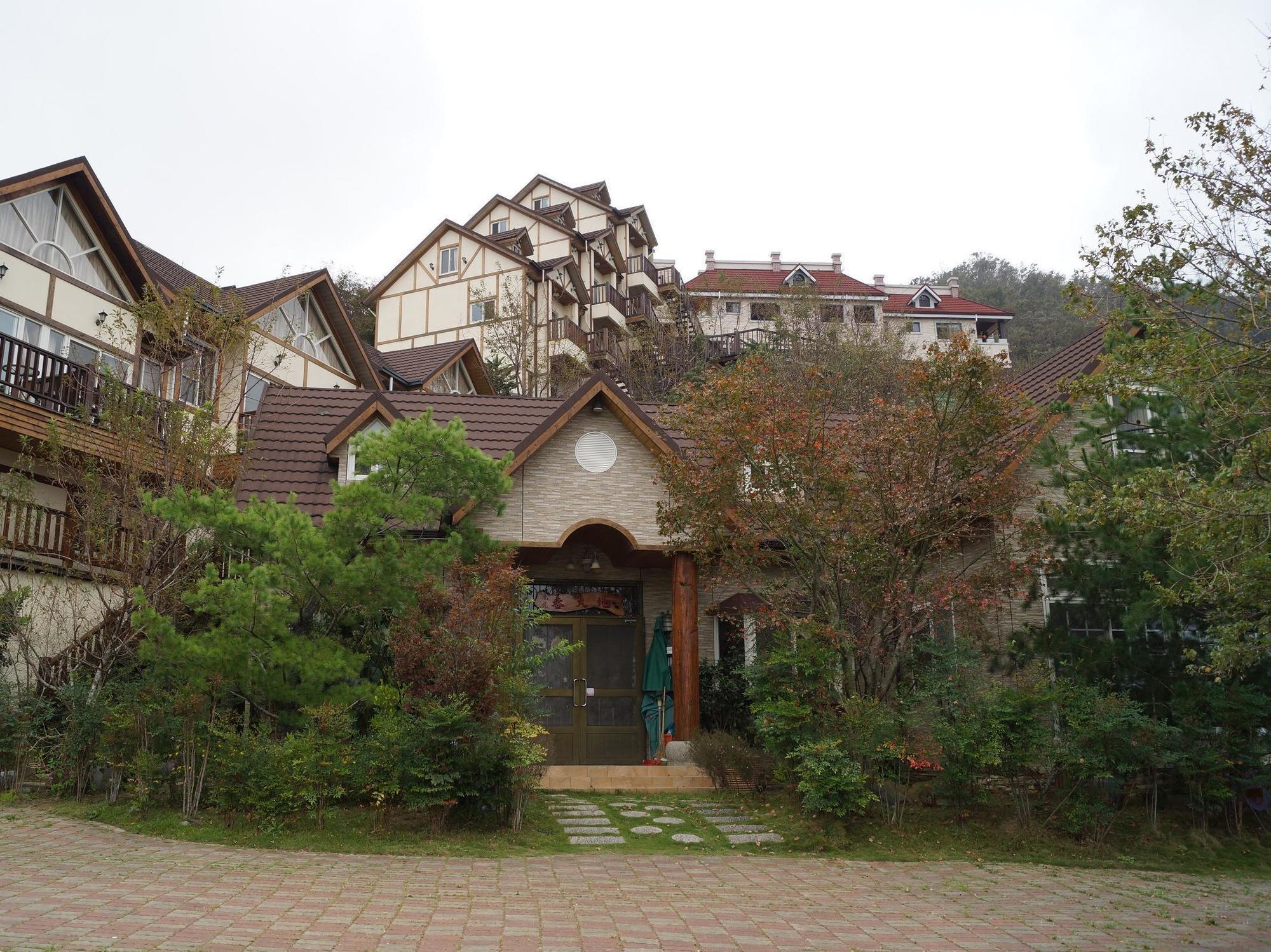 Spring Ground Resort Ренай Экстерьер фото